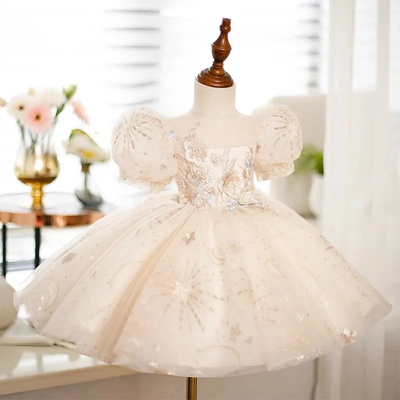 Carrie (Made To Order)