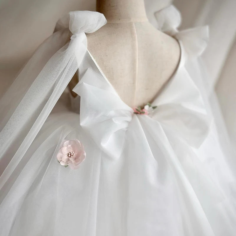 Samantha - Whitefloravine