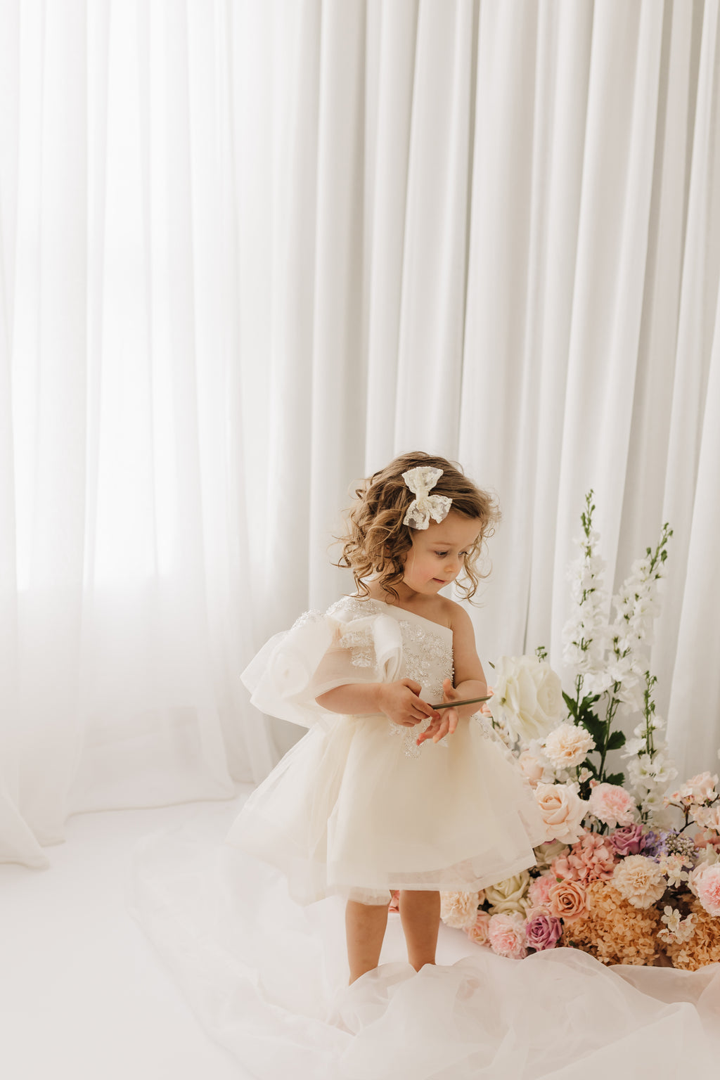 Lace bows